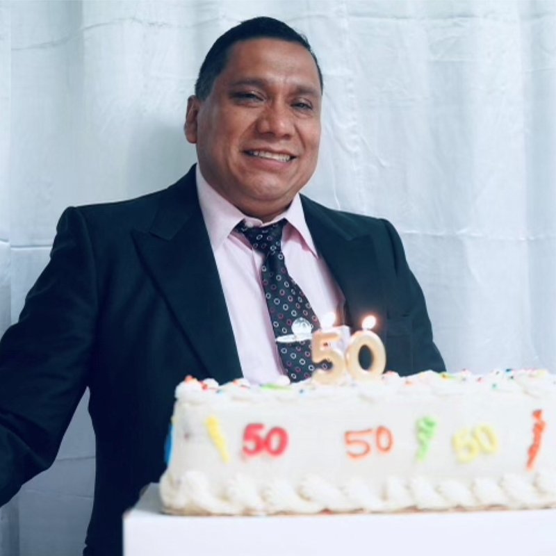 Enoe Salomon Caniz - Photo 2