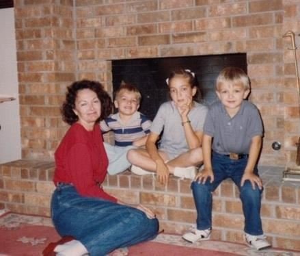 Mary Louise Parsley - Photo 12