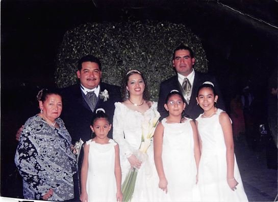 Carlos Flores - Photo 3