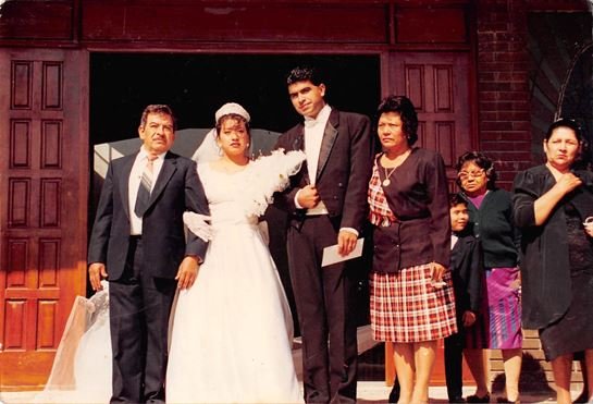 Carlos Flores - Photo 5