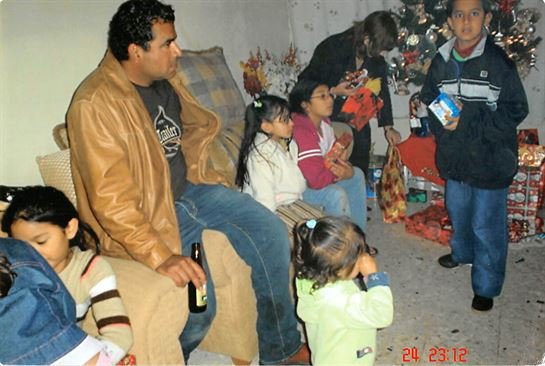 Carlos Flores - Photo 11