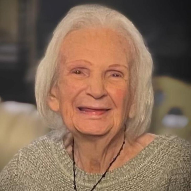 Nancy Ruth Whiddon - Photo 2