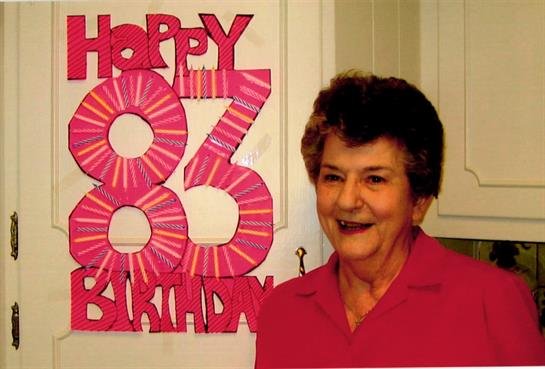 Shirley Falcon Brown - Photo 5