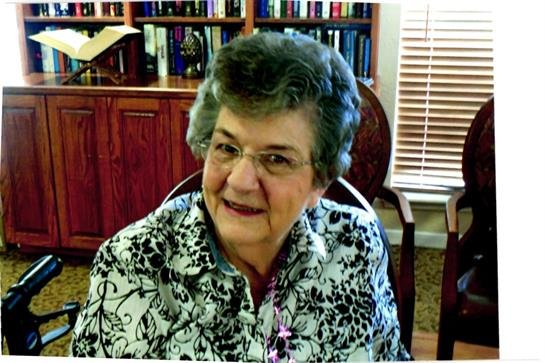 Shirley Falcon Brown - Photo 10