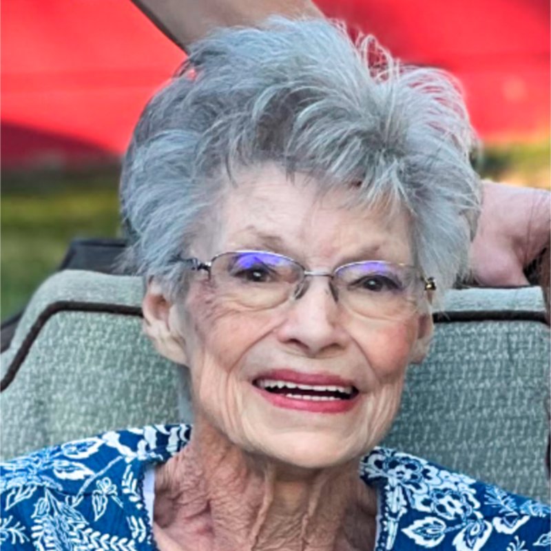 Glenda Lou Vacker - Photo 2