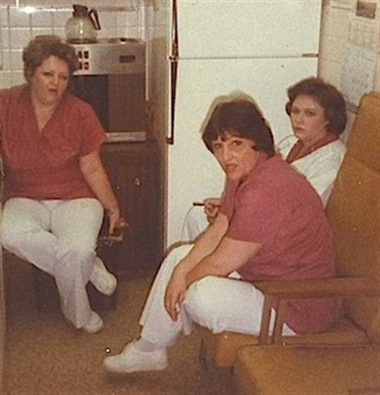 Carolyn Jean Knight - Photo 3