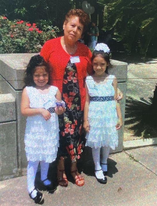 Maria Elena Velazquez Estrada - Photo 11