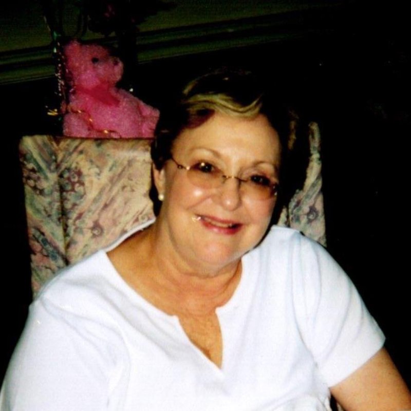 Carolyn Jo Berry - Photo 2