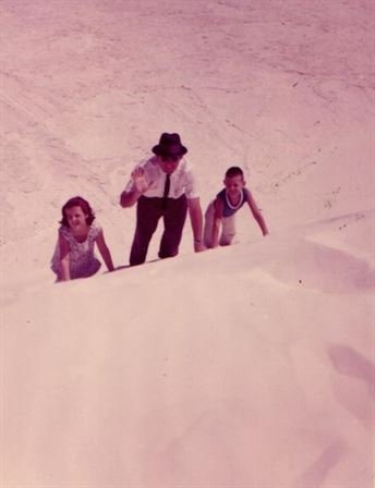 Melvin Maurice Elkins Sr. - Photo 8