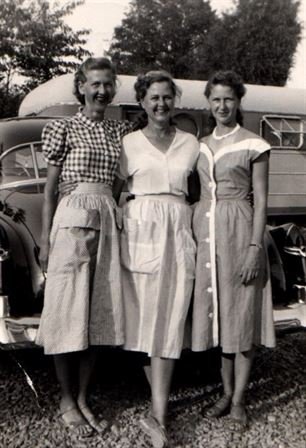 Estella M. Perkins - Photo 3