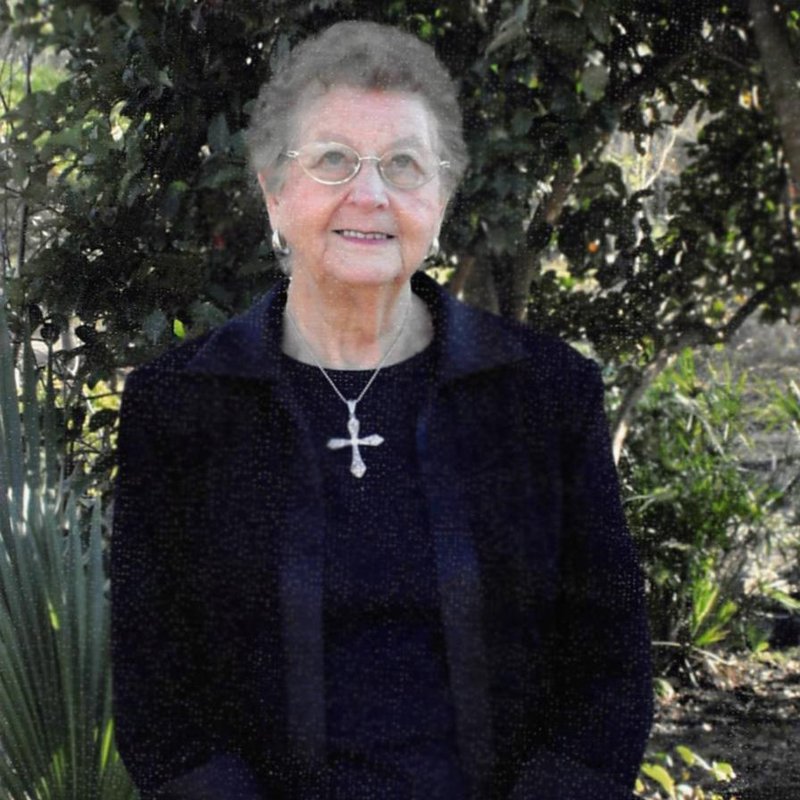 Naomi Cromwell Cabe - Photo 3