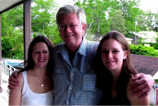 Peter Hamilton - Photo 3