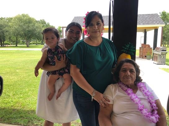 Elia Salgado - Photo 4