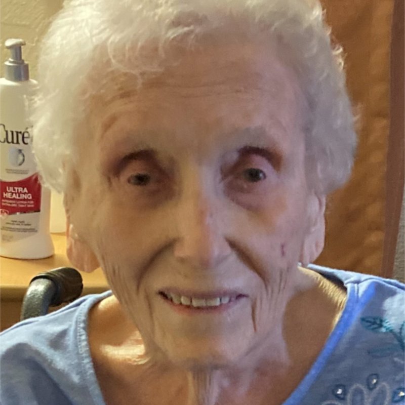 Barbara Marie McHenry - Photo 2