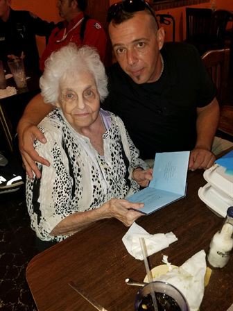 Annis Aileen Mooney - Photo 3