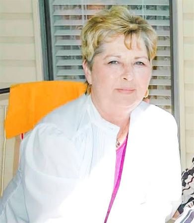 Susan Bounds - Photo 2