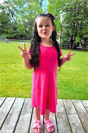 Tondra "Toni" Rubero - Photo 10