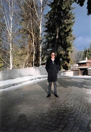 Michael Cast - Photo 11