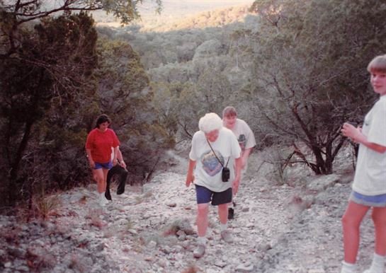 Loraine Fridelle - Photo 7