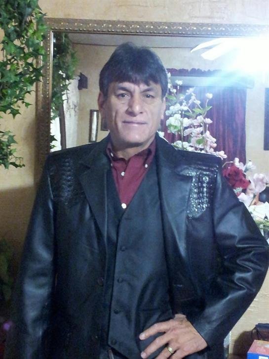 Pastor Mario Alejandro Granados - Photo 8