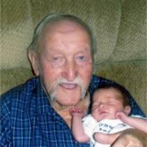 Arnold Lee Eaves - Photo 3