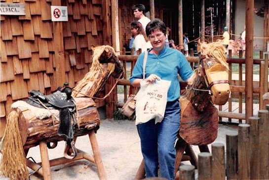 Elizabeth Ann Campbell - Photo 6