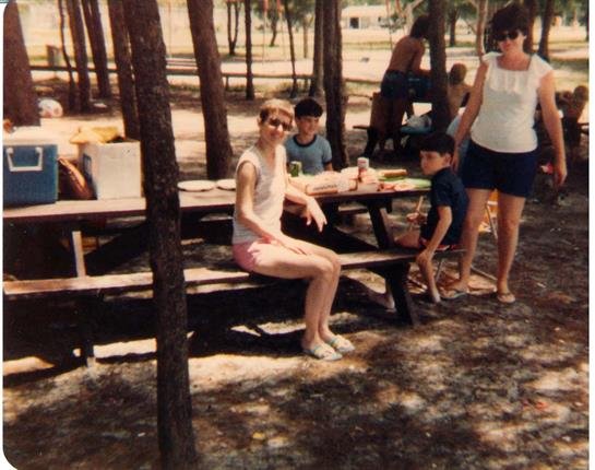 Elizabeth Ann Campbell - Photo 4