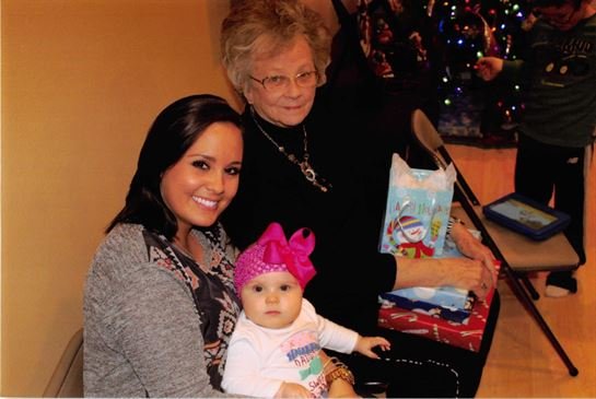 Elodie Saurage McCown - Photo 8