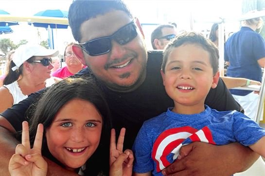 Joe Reyes Jr. - Photo 5