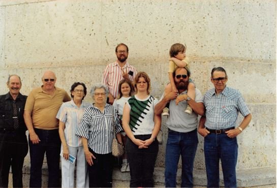 Louisia Edna Thomason - Photo 8