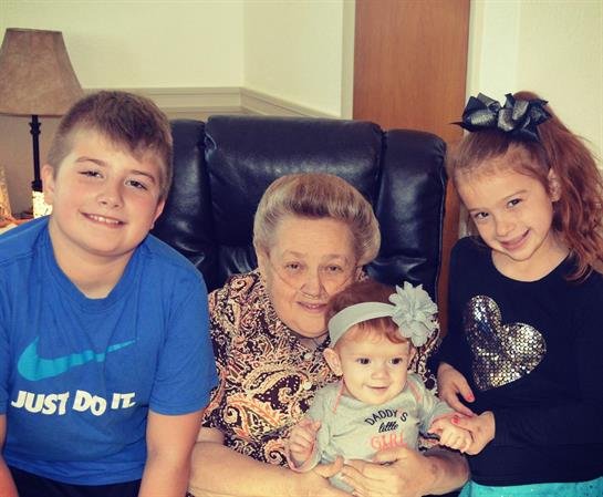 Barbara Jean Marie - Photo 9