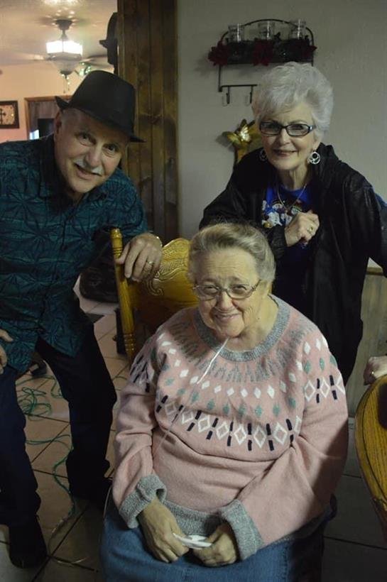 Barbara Jean Marie - Photo 11