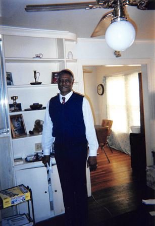 James Edward Cloud - Photo 6