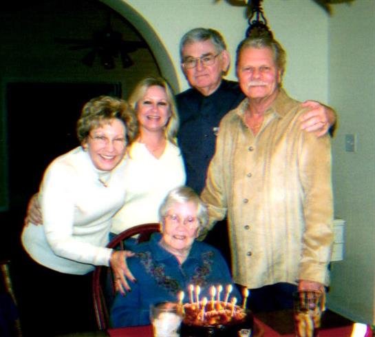 Doris Barrett - Photo 4