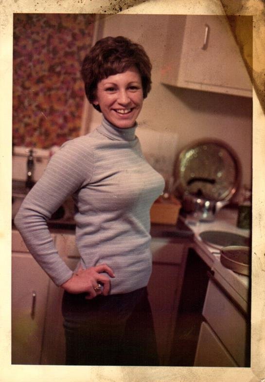 Doris Barrett - Photo 10