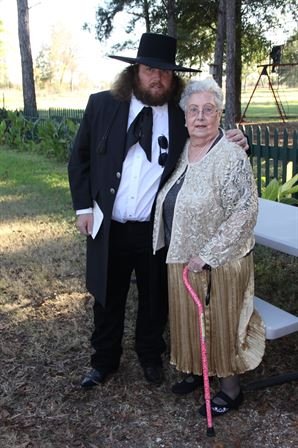 Martha Parker - Photo 11