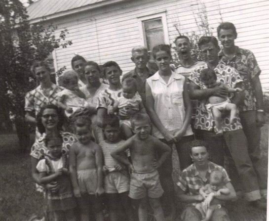 Karen Lynn Savant - Photo 2