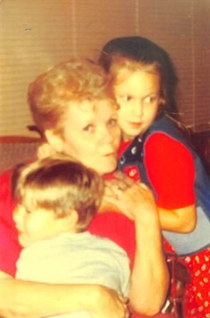 Dora Jannise - Photo 4