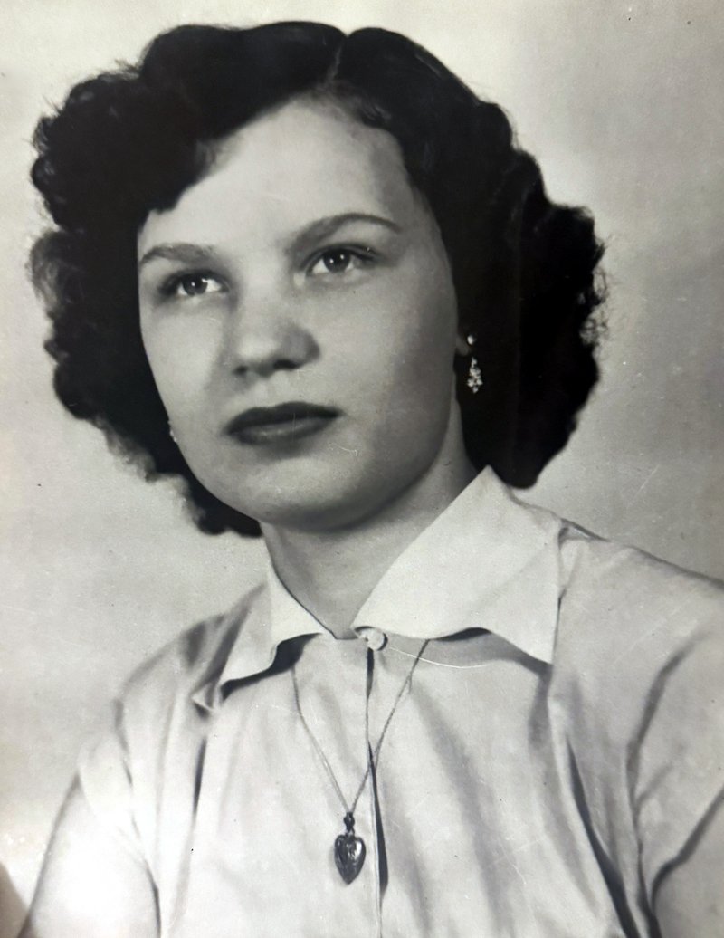 Bobbie Jean Malmay - Photo 5