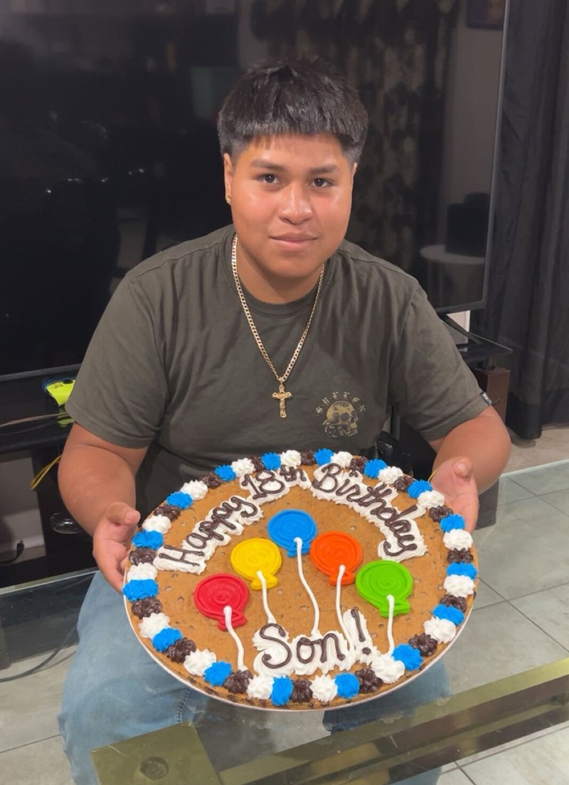 Xzaiver Diego Alday - Photo 11