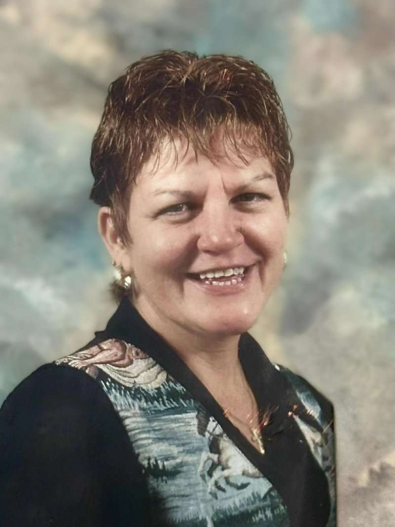 Julia LeAnn Cronin - Photo 2