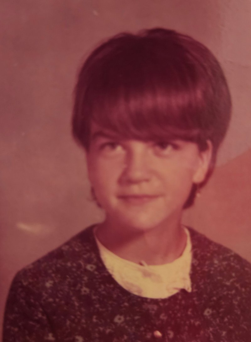 Julia LeAnn Cronin - Photo 5