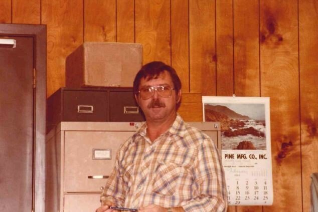 Robert Michael Phelan - Photo 5