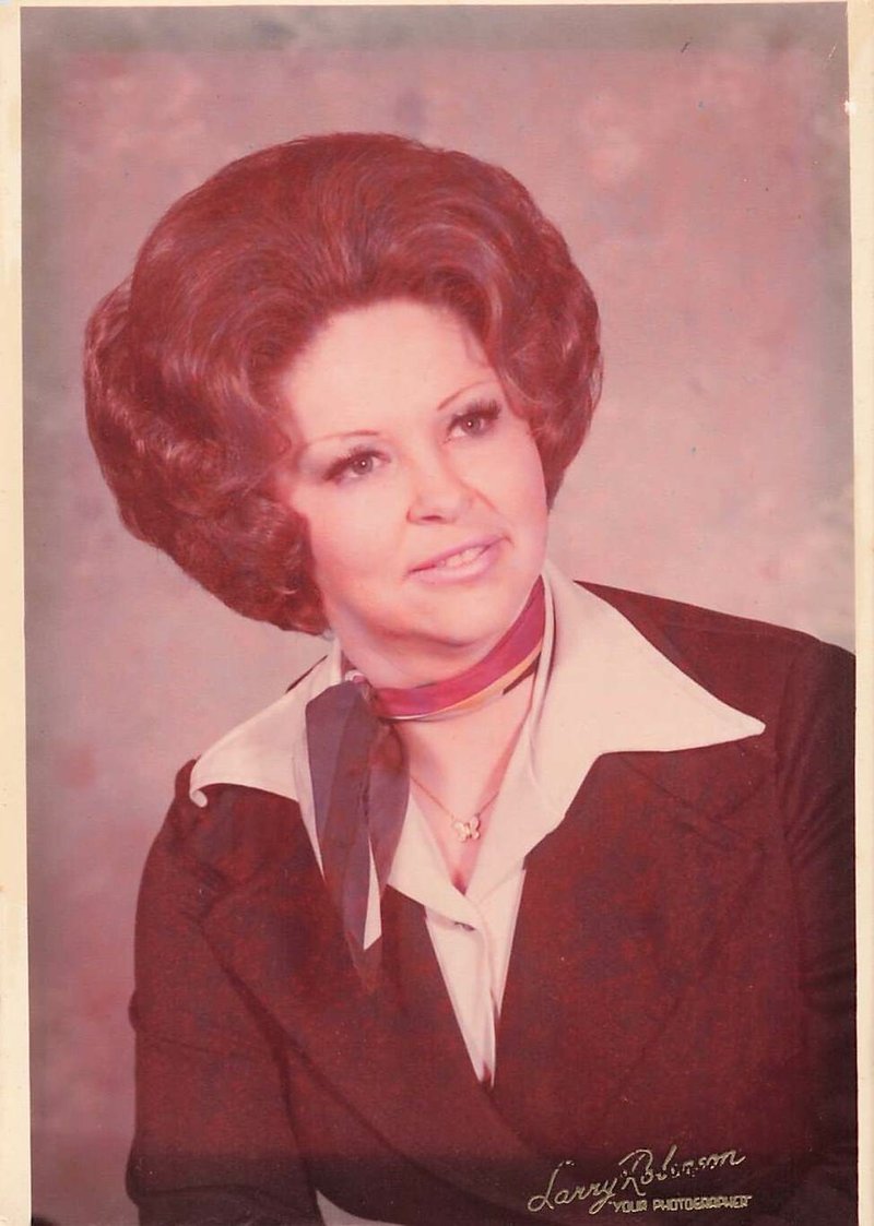 Carolyn Kay Harris Angelle - Photo 8