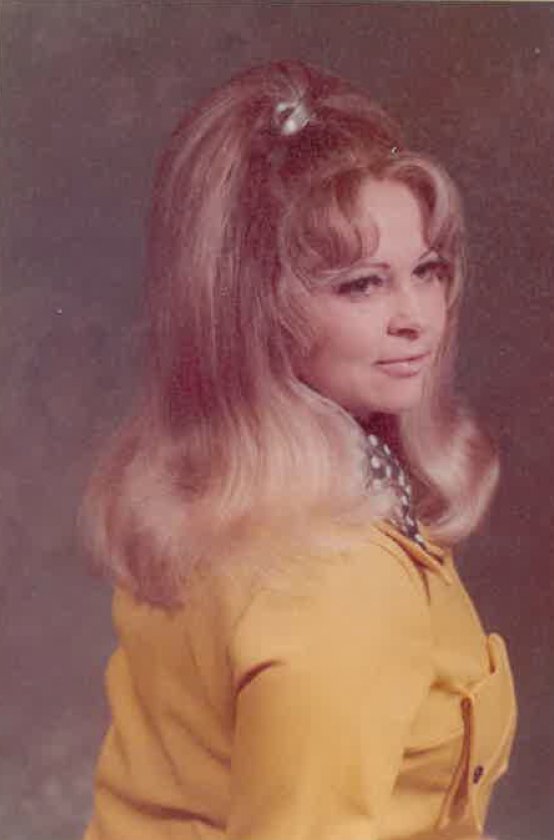 Carolyn Kay Harris Angelle - Photo 4