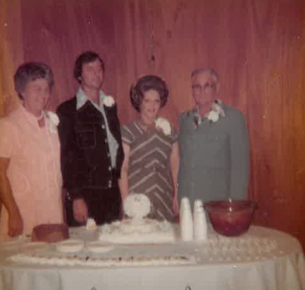 Carolyn Kay Harris Angelle - Photo 10