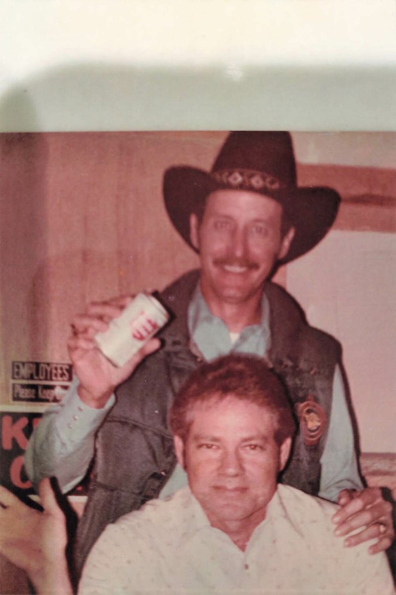 Donald Earl "Donnie" Ashworth - Photo 5