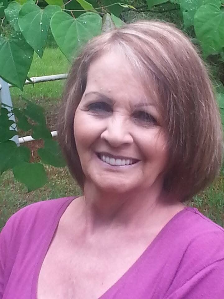 Marilyn Mary Thacker - Photo 8