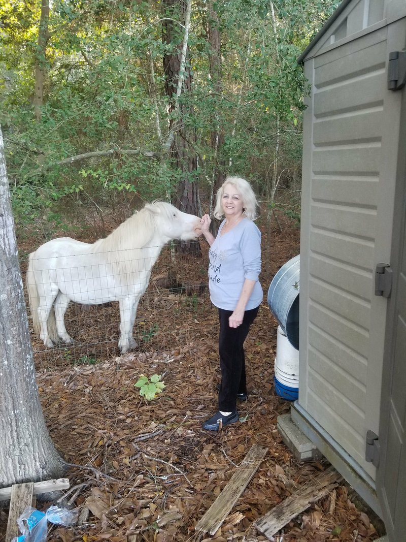 Marilyn Mary Thacker - Photo 9