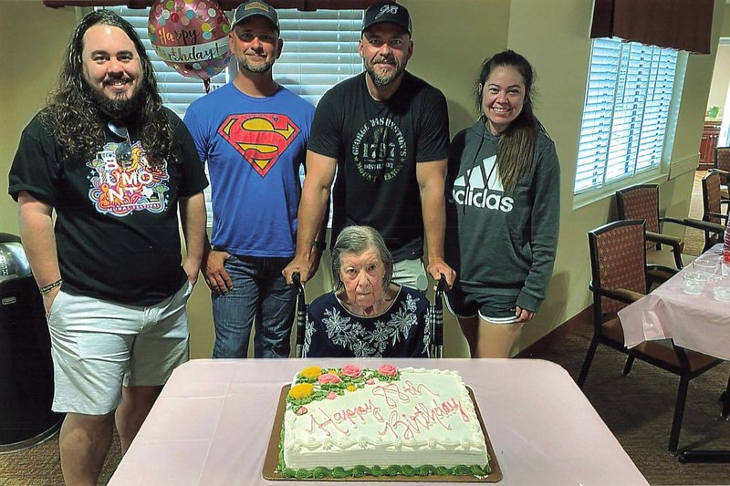 Vergine Hebert Trahan - Photo 6